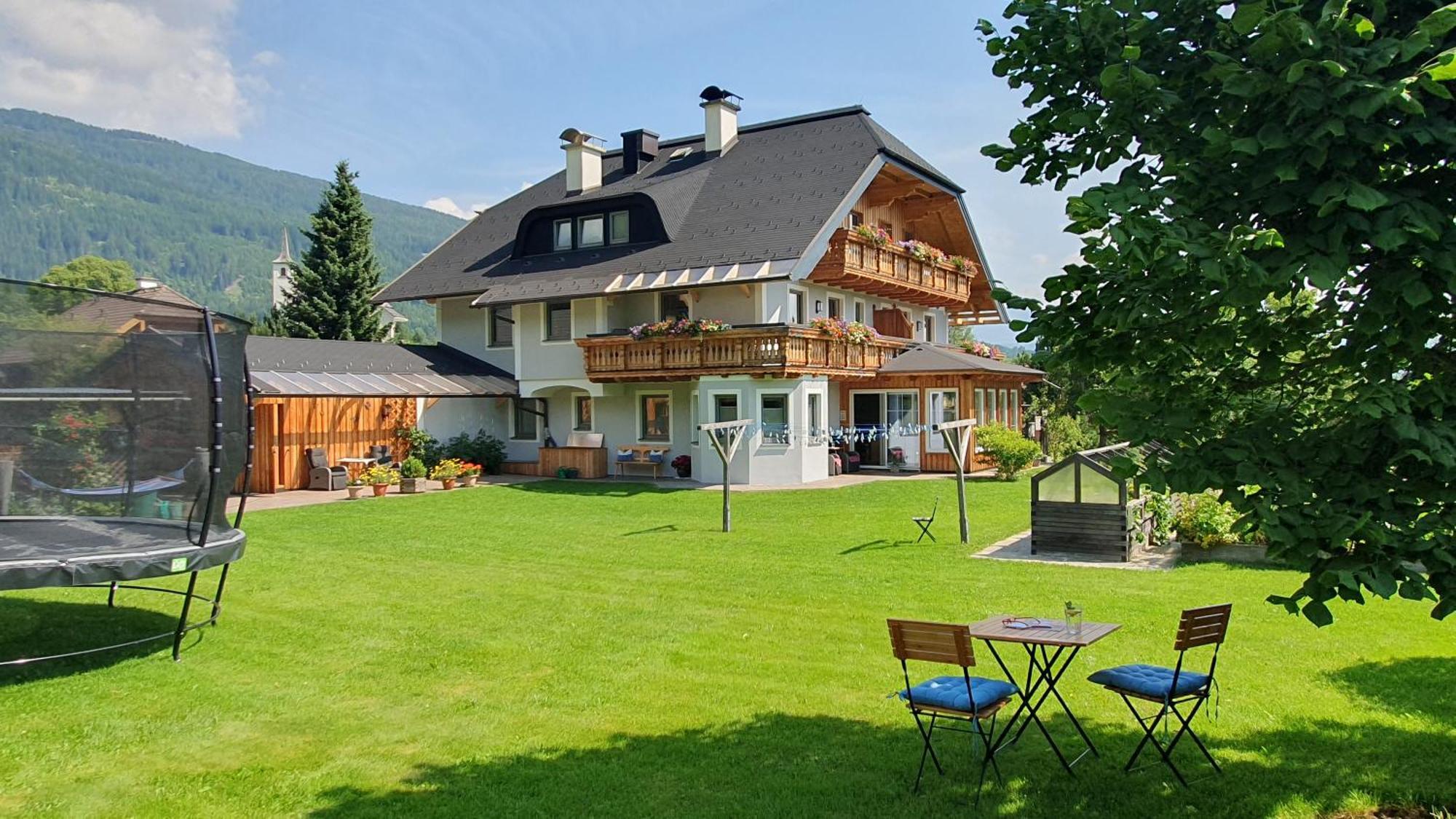 Ferienwohnungen Haus-Holzer Mauterndorf  Zewnętrze zdjęcie