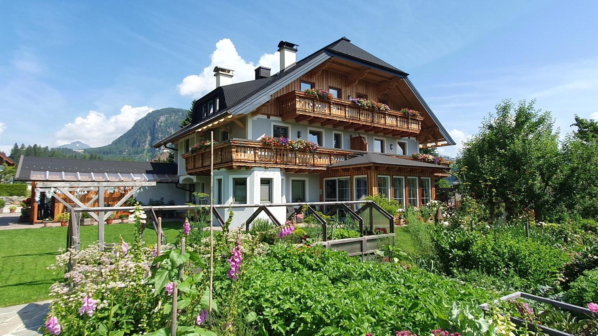 Ferienwohnungen Haus-Holzer Mauterndorf  Zewnętrze zdjęcie